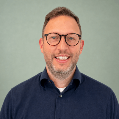 Profesjonelt bilde av Dr. Henrik Lind